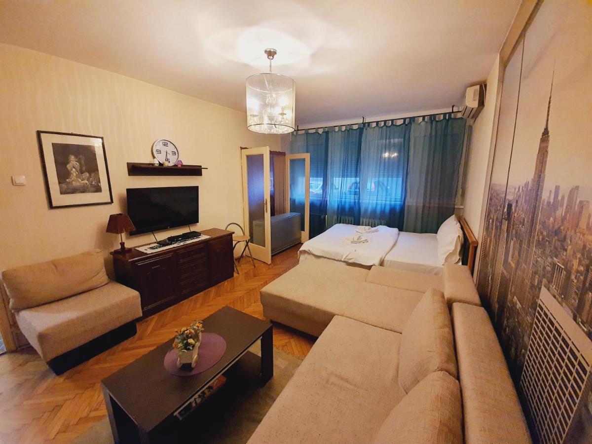 Central Park Studio Apartment Belgrade Luaran gambar